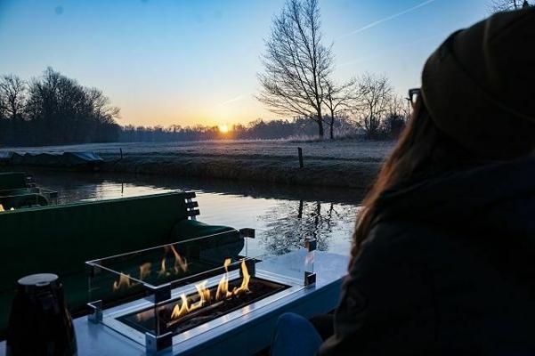 Winterliche Kahnfahrt, Foto: Ron Petraß, Lizenz: Amt Burg (Spreewald)