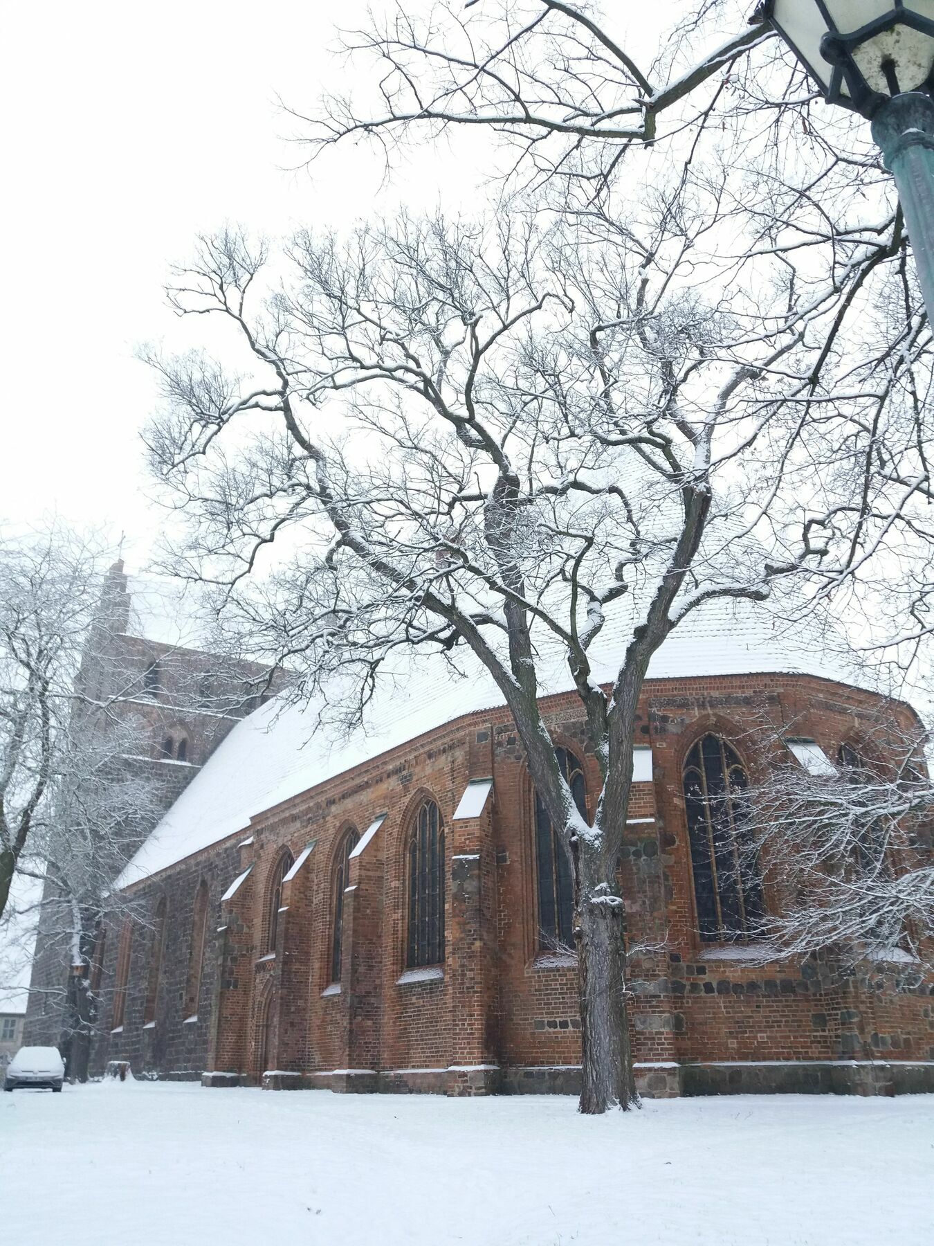 St. Marienkirche im Schnee , Foto: J. Warnei, Lizenz: Tourismusverein Angermünde e.V.