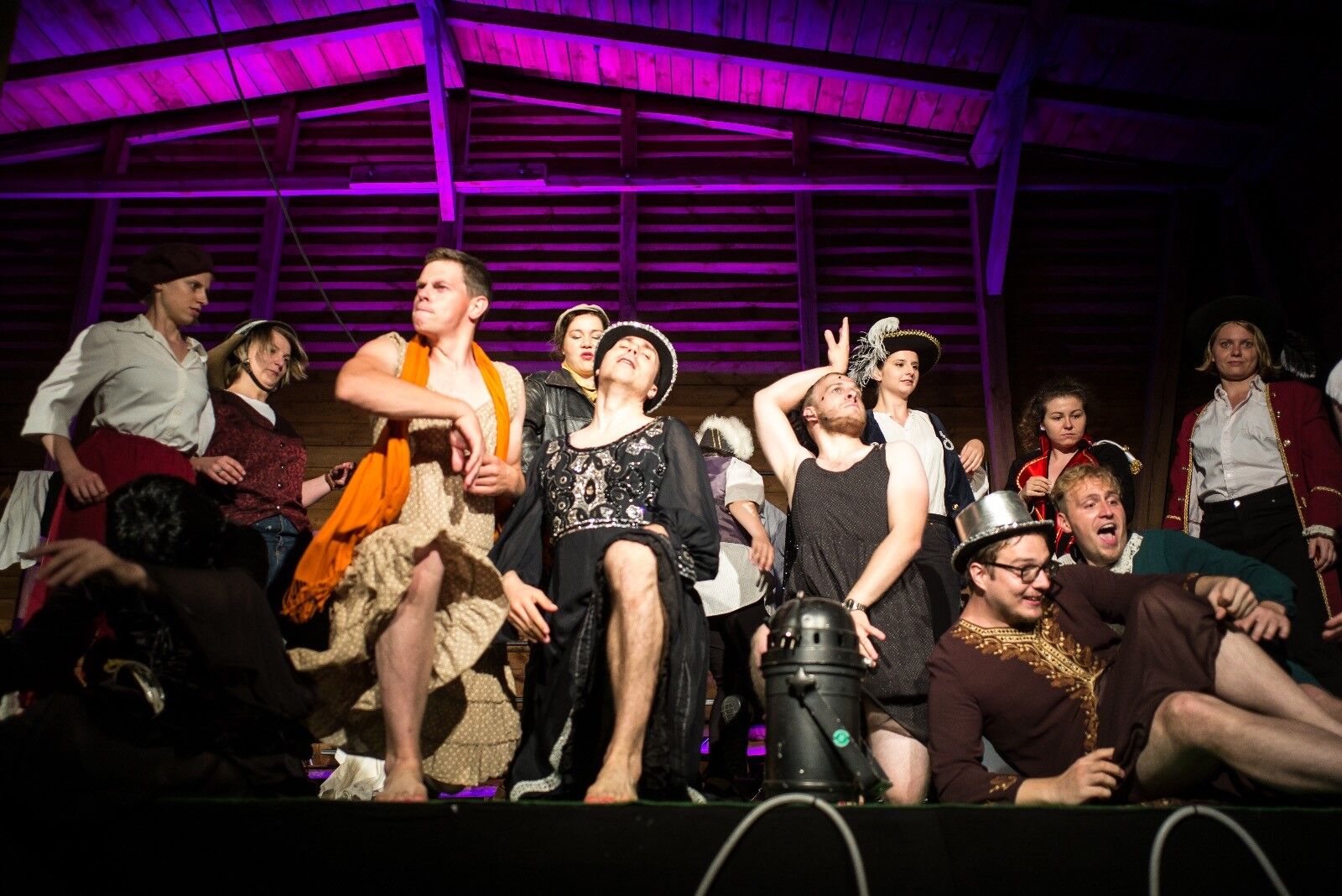 Oper in der Scheune, Foto: Leon Bischinger, Lizenz: Burg Beeskow