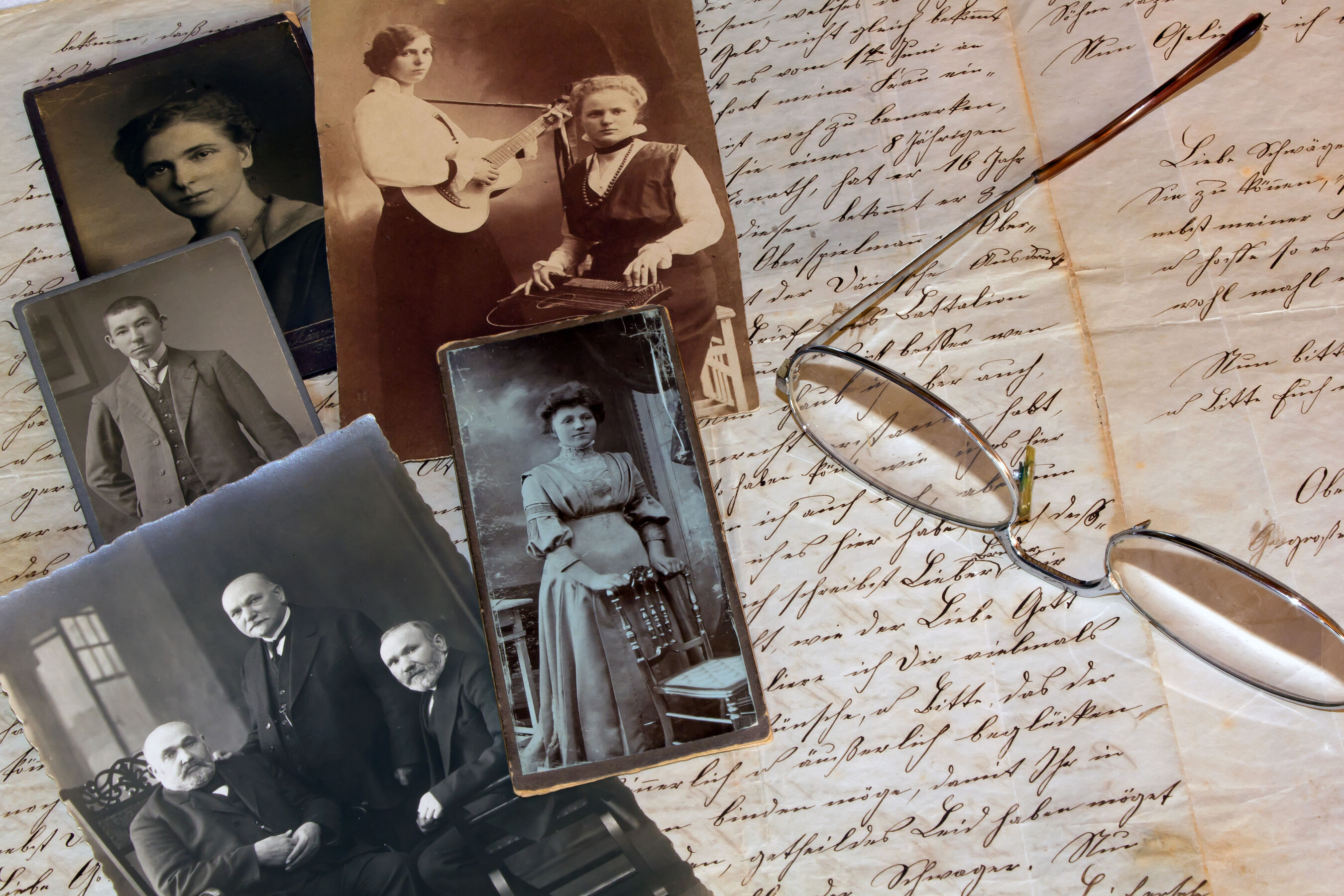 Chroniken, Foto: Adobe Stock, Lizenz: Adobe Stock