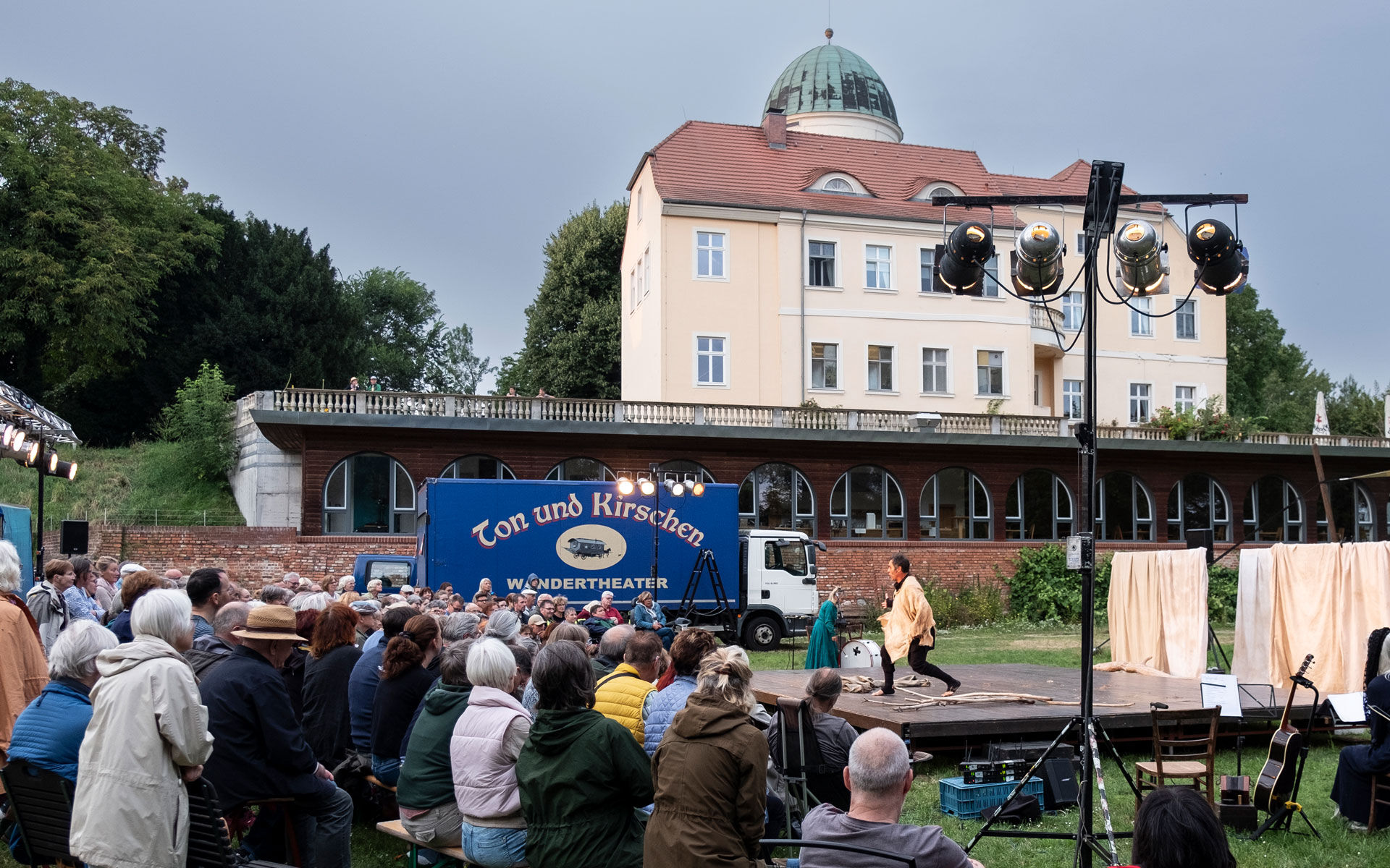 Ton und Kirschen in Lenzen 2024, Foto: Landkreis Prignitz, Lizenz: Landkreis Prignitz